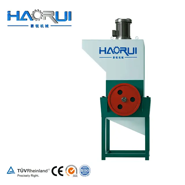 Competive Price 600-2500kg/h PET Bottle Crushing Machine in Plastic Recycling Plant