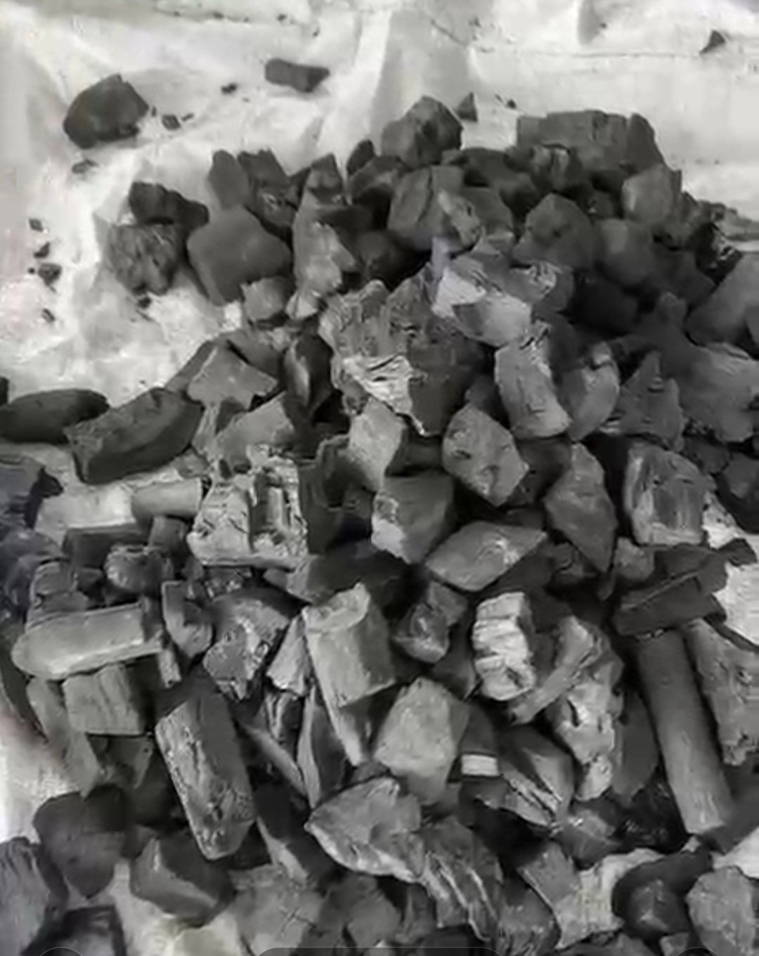 Barbeque charcoal
