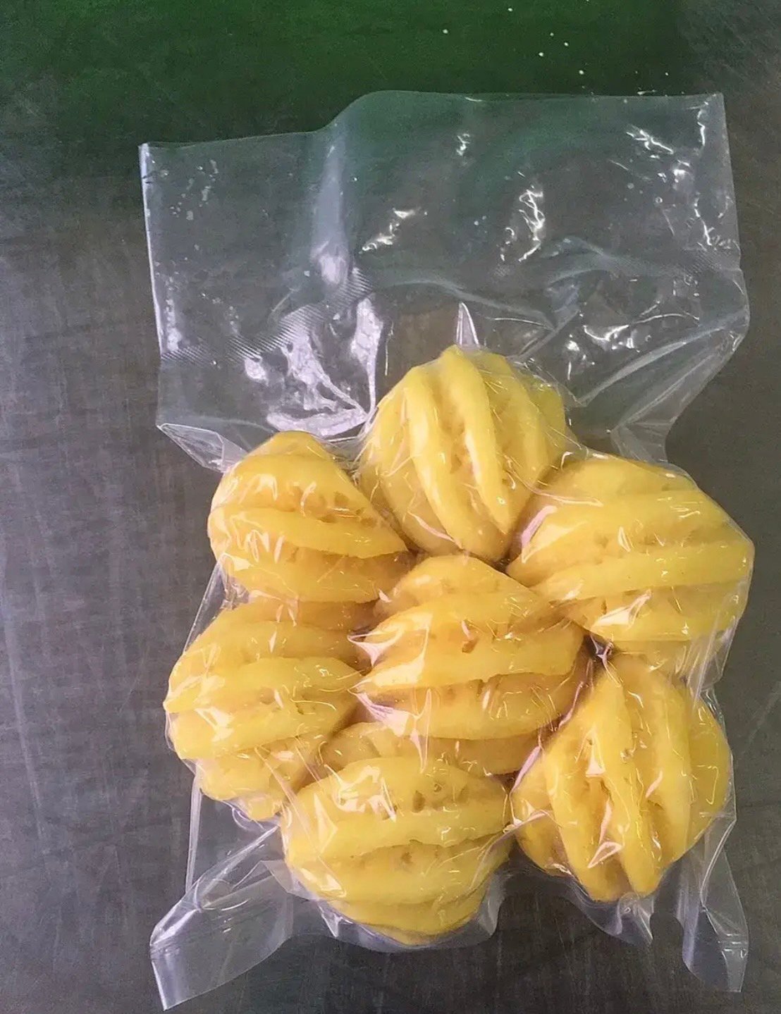 MINI PINEAPPLE