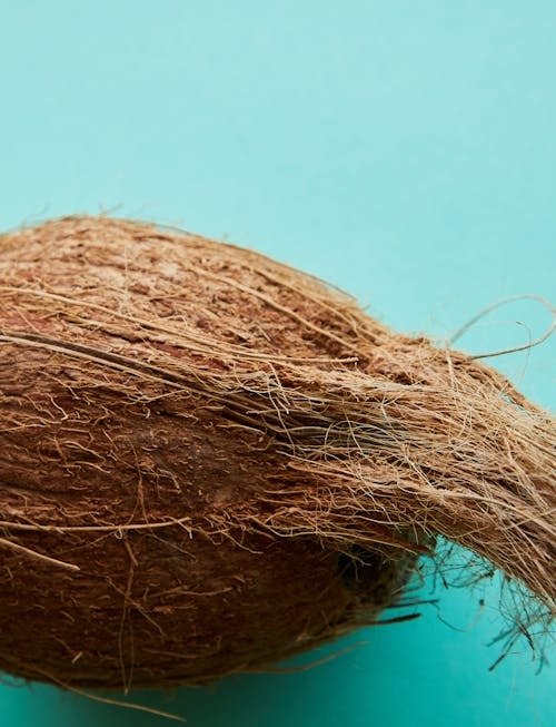 Husked Coconut
