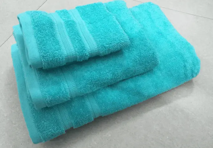 PIECE DYED DOBBY TOWEL